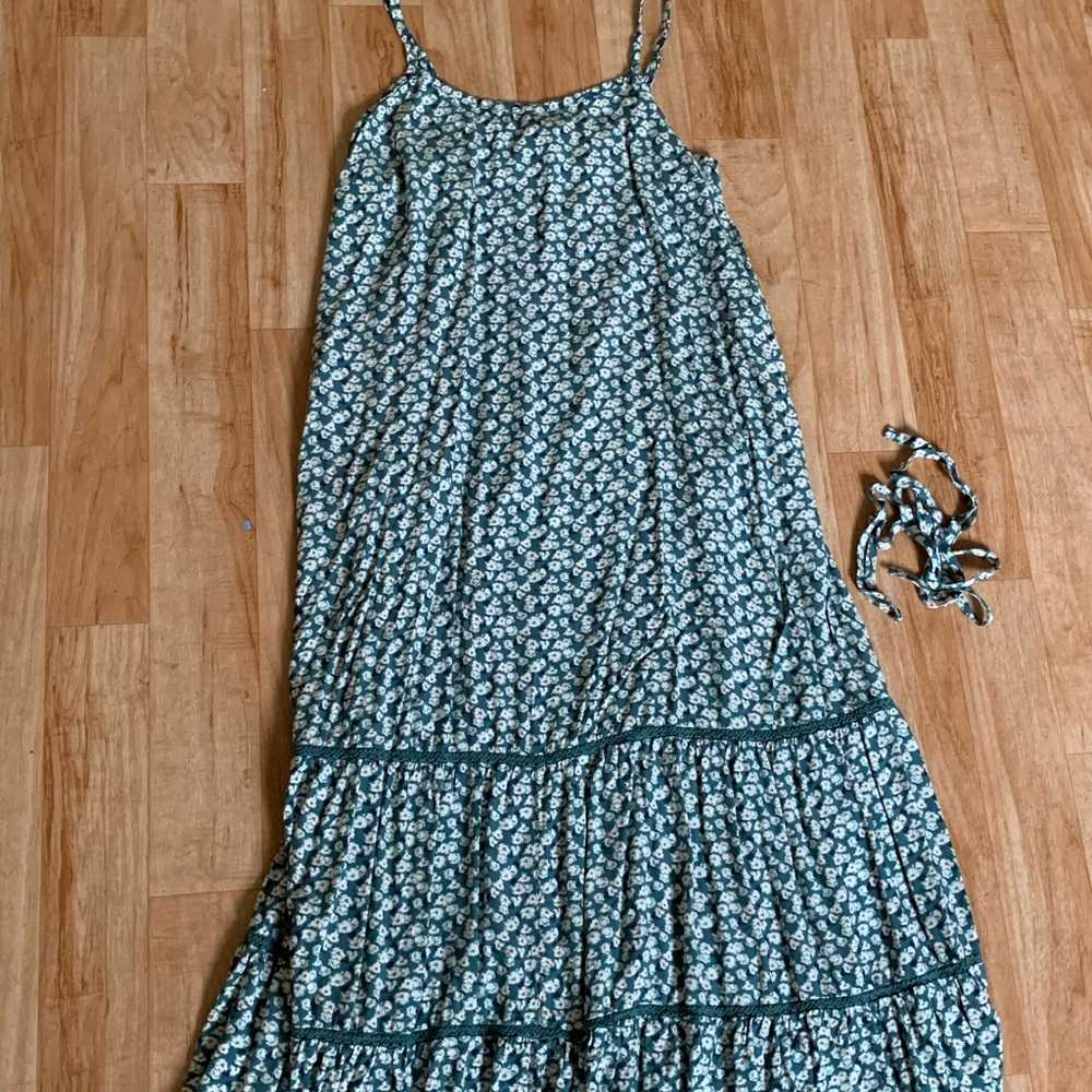 Full length, flowly floral dress